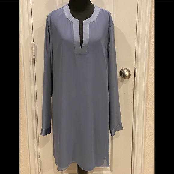 BCBGMaxAzria Dresses & Skirts - BCBG Maxazaria Dress Large BCBGMaxAzria Dresses & Skirts - BCBG Maxazaria Dress Large